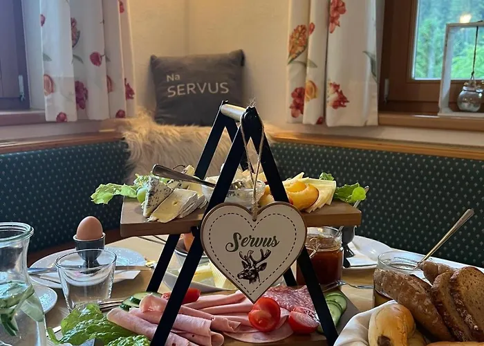 Bed and Breakfast Servus